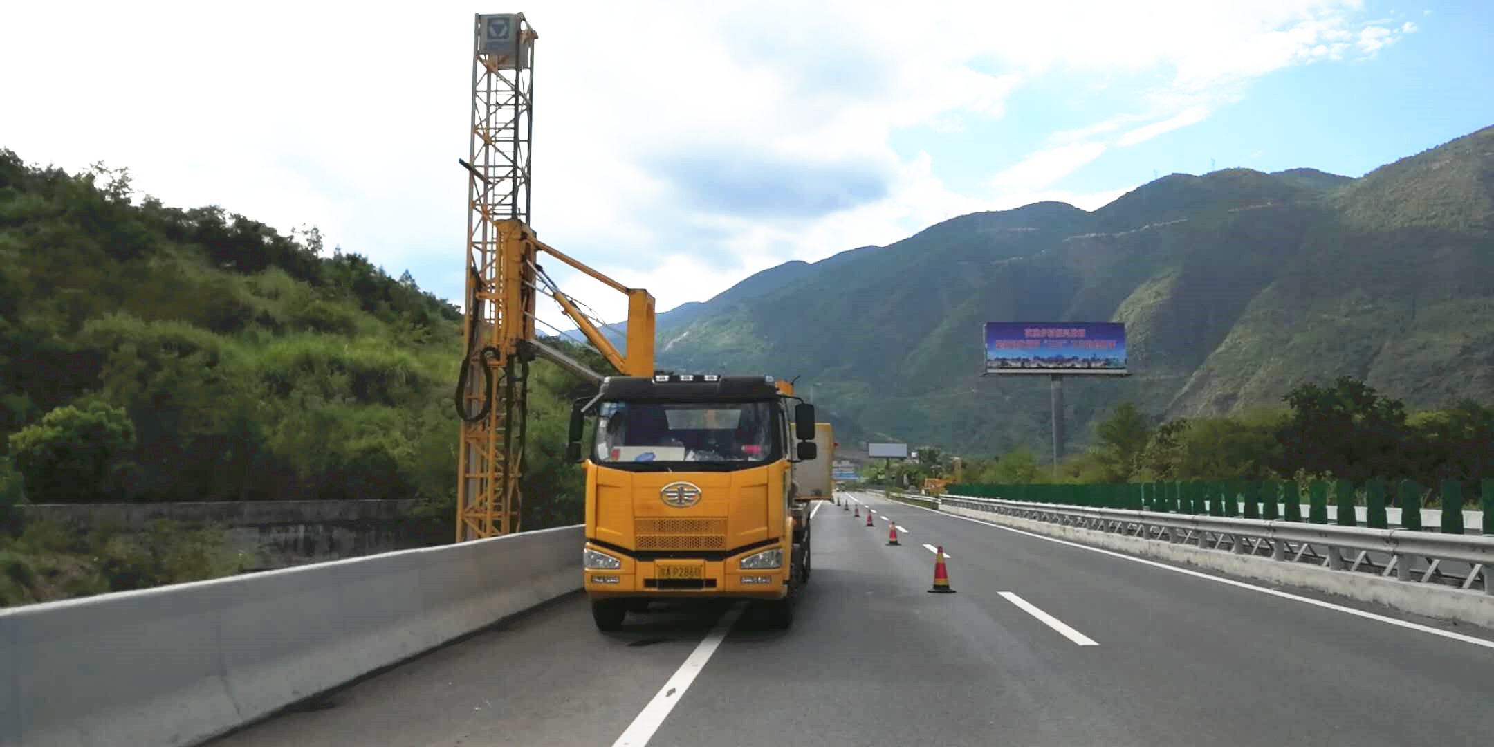 黎平18米路橋檢測(cè)車出租，榕江20米橋檢車租賃分布全國(guó)